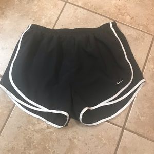 Nike temp large